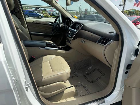 Used 2015 Mercedes-Benz ML 350 2WD image 9