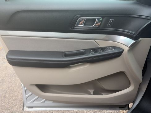 Used 2018 Ford Explorer 4WD image 17