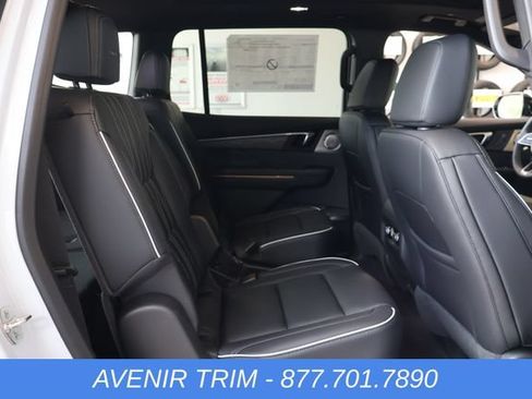 New 2026 Buick Enclave Avenir w/ Super Cruise Package AWD/4WD image 22