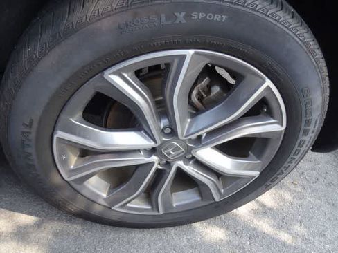 Used 2020 Honda CR-V Touring image 11