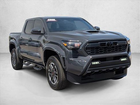 Used 2026 Toyota Tacoma TRD Sport AWD/4WD image 3
