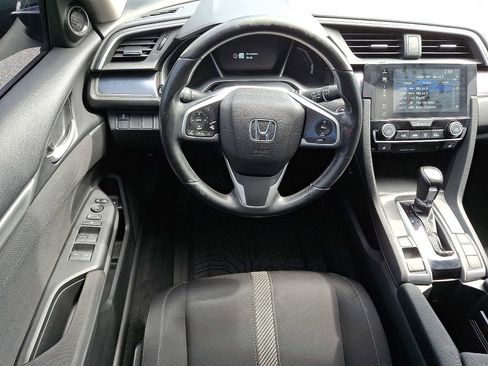Used 2018 Honda Civic EX-T image 11