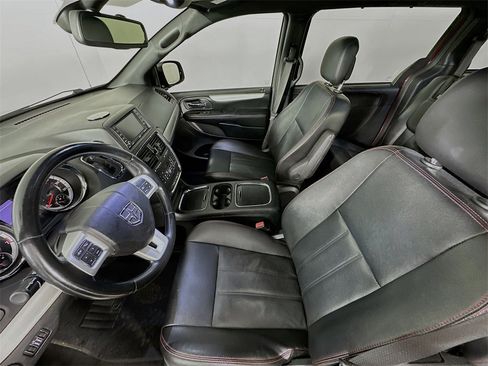 Used 2020 Dodge Grand Caravan GT image 11