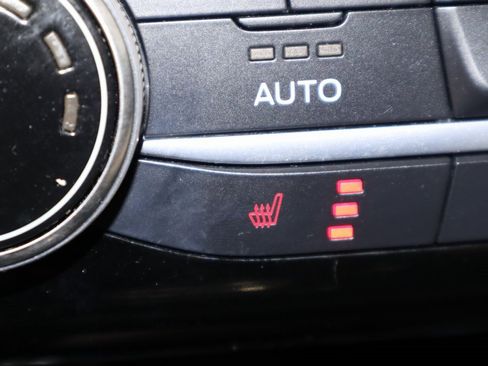 Certified 2022 Ford Escape SE w/ Cold Weather Package image 4