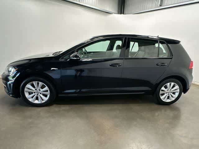 Used 2019 Volkswagen Golf SE FWD image 2
