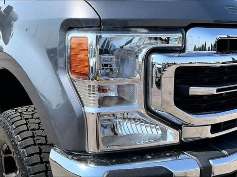 Used 2021 Ford F250 Lariat w/ Lariat Value Package AWD/4WD image 28