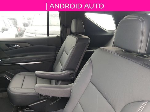 Used 2024 Chevrolet Traverse LT w/ Enhanced Driving Package FWD image 8
