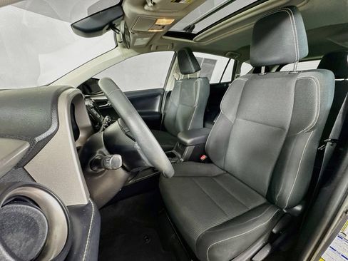Used 2017 Toyota RAV4 XLE w/ Plus Special Value Package AWD/4WD image 2