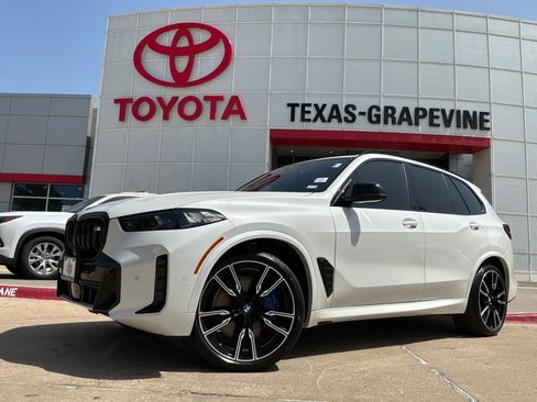 Used 2025 BMW X5 M60i AWD/4WD image 2