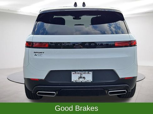 Used 2025 Land Rover Range Rover Sport SE AWD/4WD image 6