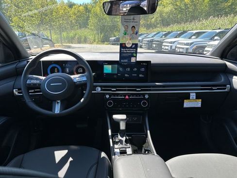 New 2025 Hyundai Tucson XRT image 16