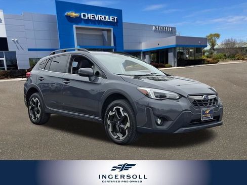 Used 2022 Subaru Crosstrek 2.5i Limited w/ Moonroof Package 1 AWD/4WD image 1