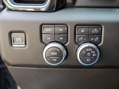 Used 2025 GMC Sierra 1500 Denali w/ Denali Reserve Package image 20