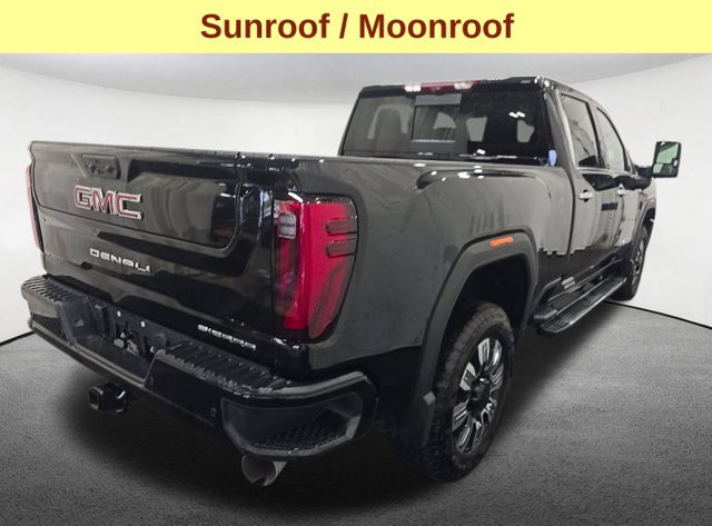 Used 2024 GMC Sierra 2500 Denali w/ Denali Reserve Package AWD/4WD image 5