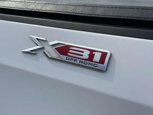 Used 2021 GMC Sierra 1500 Elevation AWD/4WD image 8