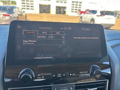 Certified 2024 Nissan Armada Platinum w/ Captain's Chairs Package image 16