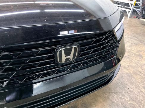 Used 2024 Honda Accord Touring image 32