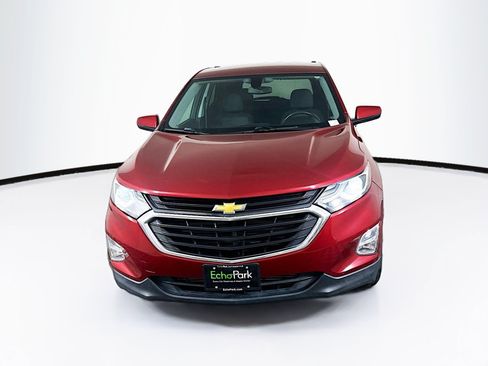 Used 2018 Chevrolet Equinox LT FWD image 2