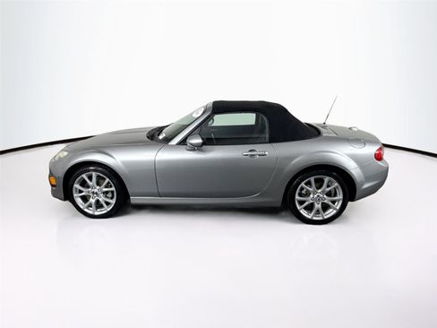 Used 2013 MAZDA MX-5 Miata Grand Touring RWD image 13