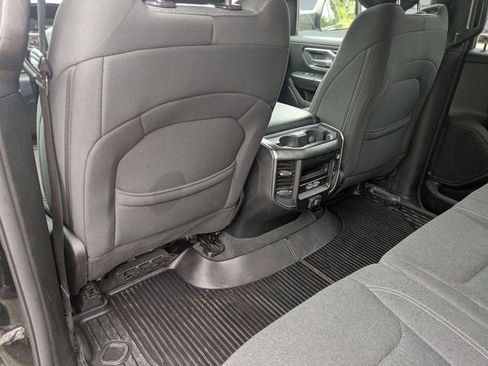 Used 2019 RAM 1500 Big Horn AWD/4WD image 25