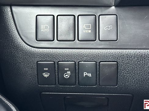 Used 2018 Toyota Highlander Limited image 35