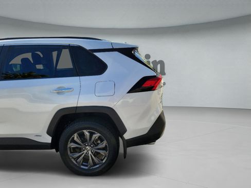 Used 2024 Toyota RAV4 Limited w/ Advanced Technology Package AWD/4WD image 29