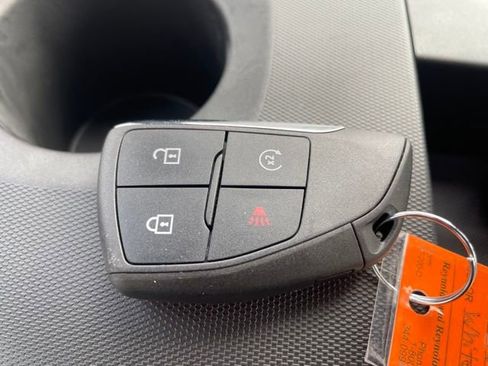 New 2025 Chevrolet Brightdrop 400 w/ Battery Pack, Max Range image 16