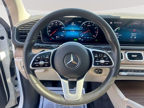 Used 2020 Mercedes-Benz GLS 450 4MATIC w/ Convenience Package image 11