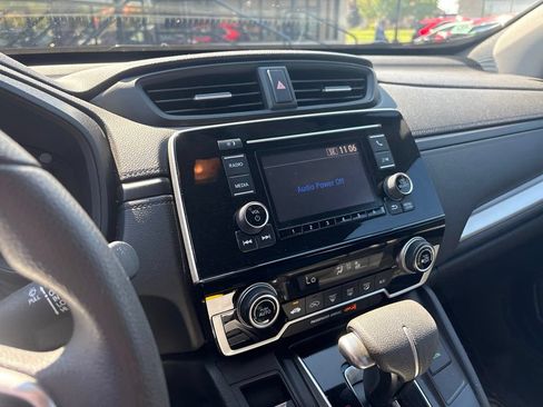 Used 2017 Honda CR-V LX image 12