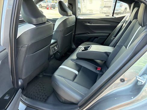 Used 2026 Toyota Camry SE FWD image 9