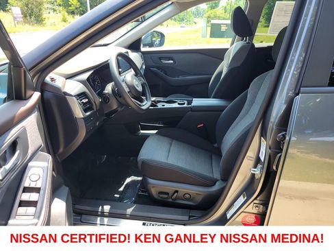 Certified 2023 Nissan Rogue SV AWD/4WD image 36