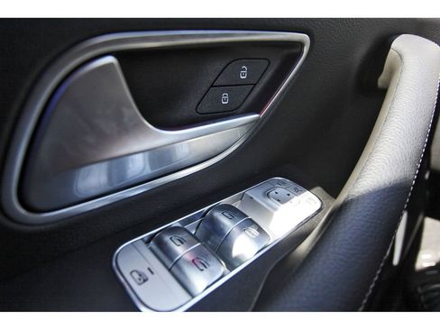 Used 2025 Mercedes-Benz GLS 450 4MATIC image 20