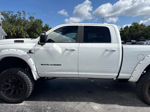 Used 2023 RAM 2500 Big Horn w/ Level B Equipment Group AWD/4WD image 2