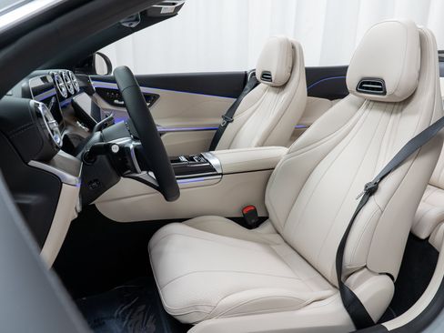 New 2026 Mercedes-Benz CLE 300 4MATIC Cabriolet image 14