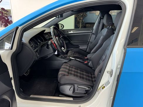 Used 2018 Volkswagen GTI S FWD image 15