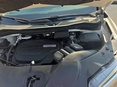 Used 2017 Honda Pilot EX image 15