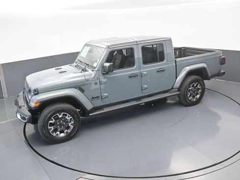 New 2026 Jeep Gladiator Sport image 39