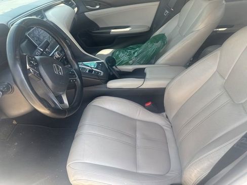 Used 2019 Honda Insight Touring image 11