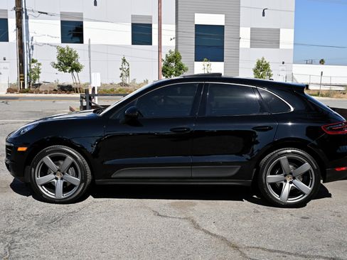 Used 2018 Porsche Macan Sport Edition AWD/4WD image 4