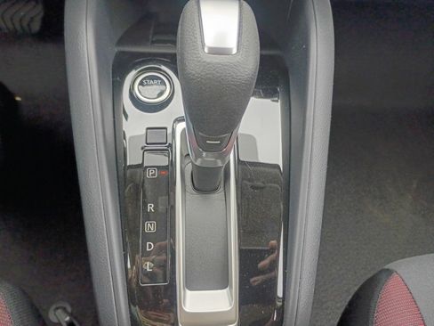 New 2025 Nissan Versa SR w/ Trunk Package image 18