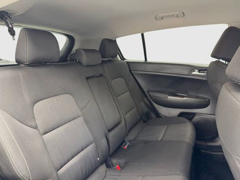 Used 2020 Kia Sportage LX AWD/4WD image 44
