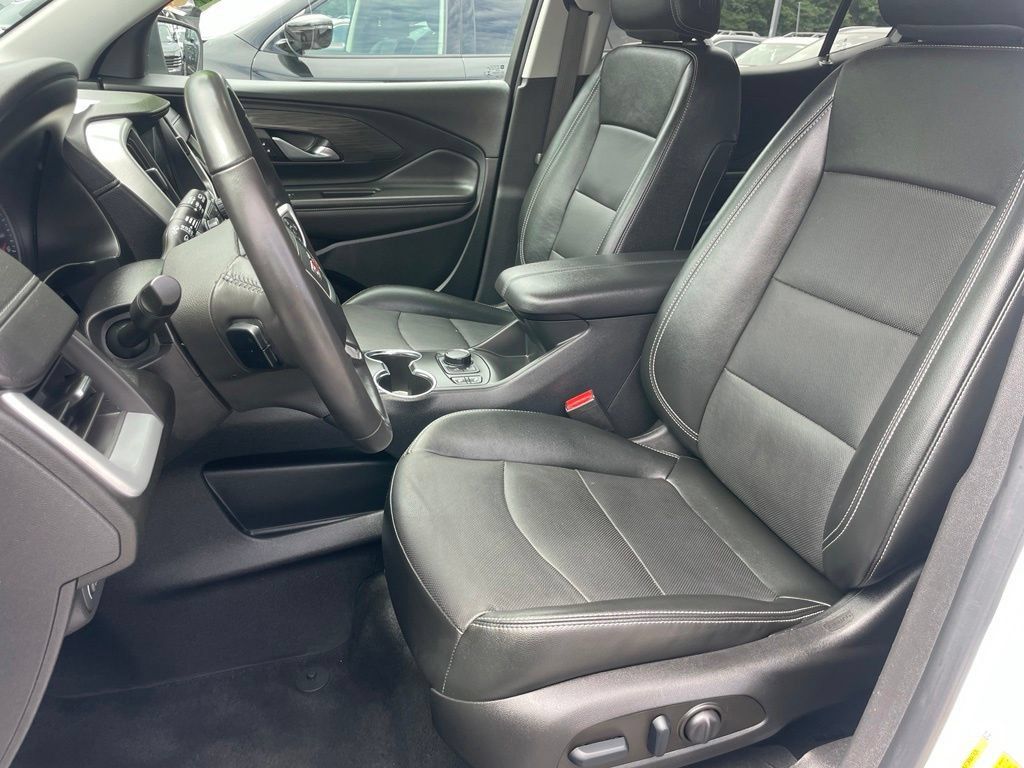 Used 2022 GMC Terrain SLT AWD/4WD image 7