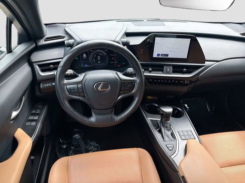 Used 2024 Lexus UX 250h AWD w/ Premium Package image 24