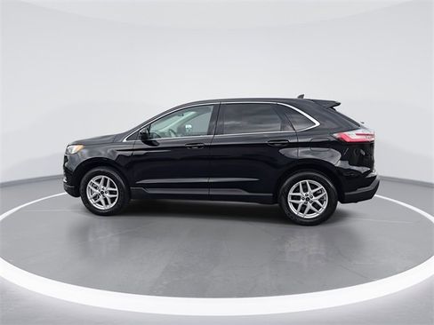 Used 2024 Ford Edge SEL image 5