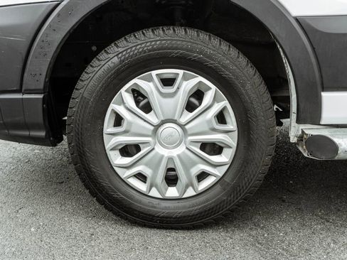 Used 2024 Ford Transit 250 Low Roof w/ Exterior Upgrade Package image 34