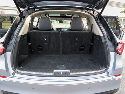 Used 2023 Acura MDX SH-AWD w/ Advance Package image 41