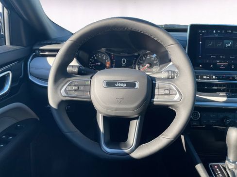 New 2026 Jeep Compass Limited image 12