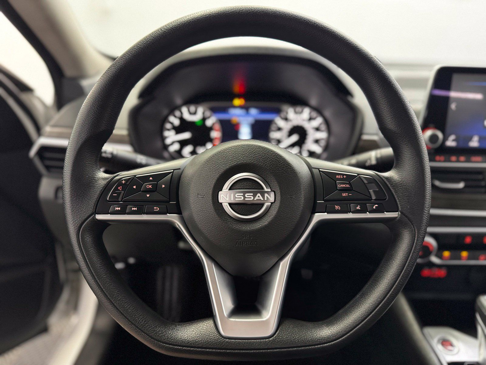 Certified 2025 Nissan Altima 2.5 SV AWD/4WD image 23