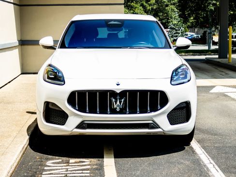 Used 2024 Maserati Grecale GT AWD/4WD image 2