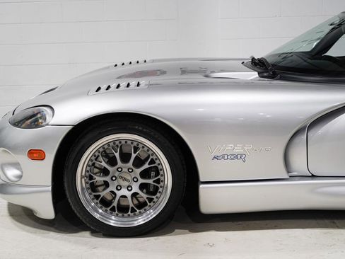 Used 1999 Dodge Viper GTS image 32